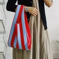 thumbnail image 3 of Bandolera para mujer con estampado de rayas Hugo, 3 of 10