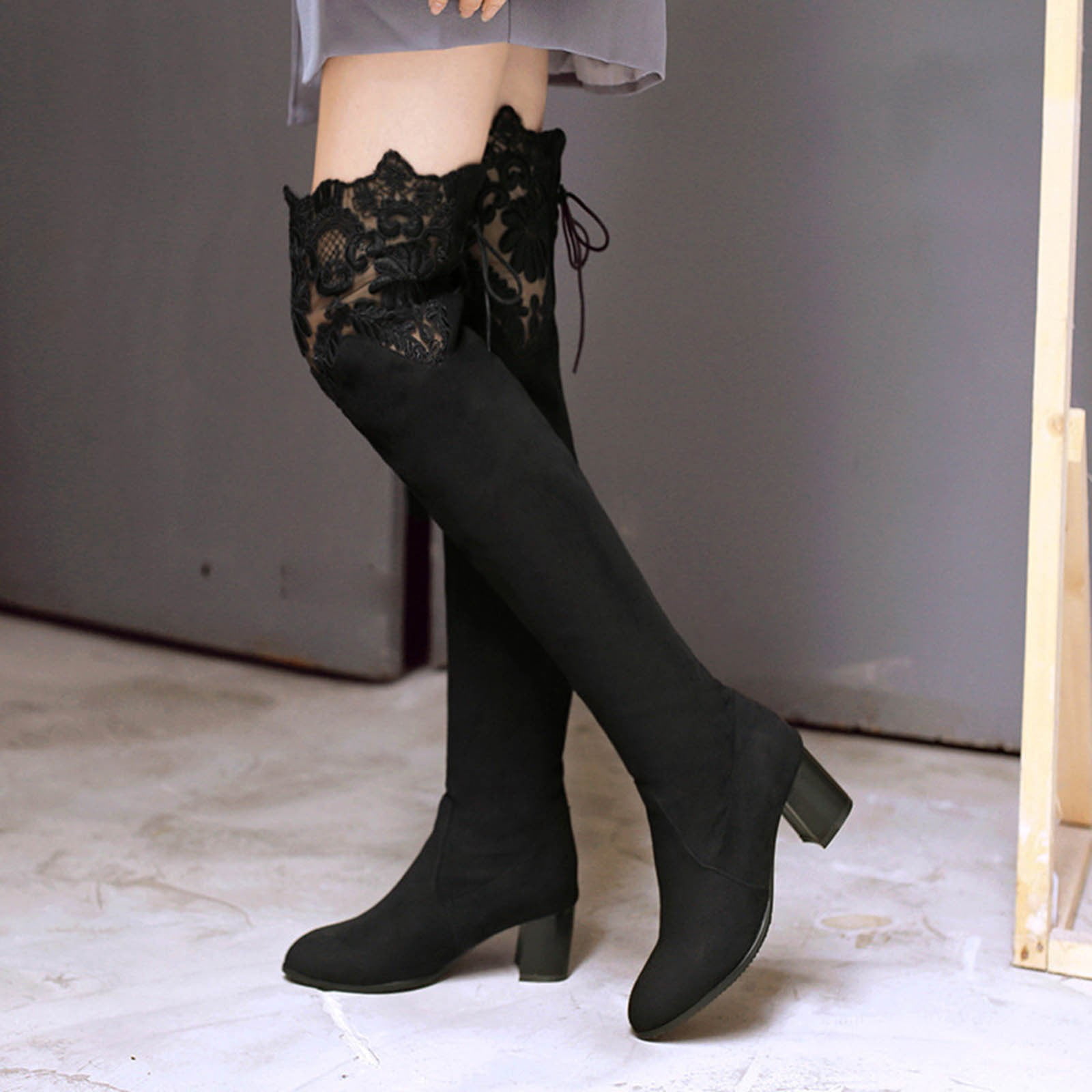 Bottes Hautes Nine West Noires - Pointure 8.5 US, Talon Bloc, Cuir - Occasion