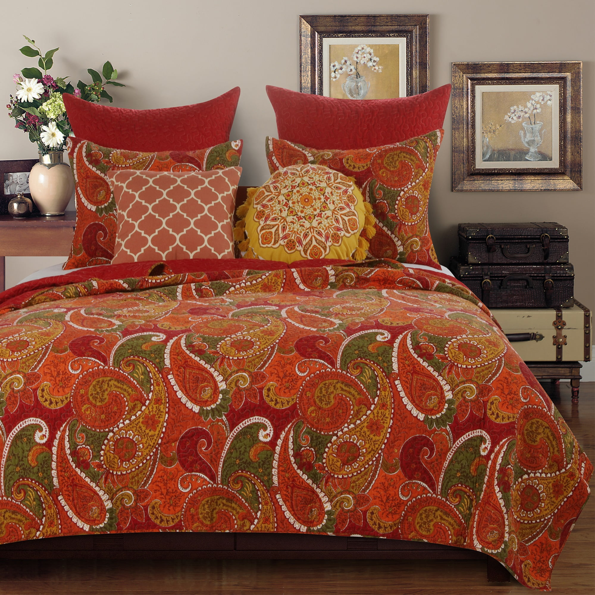 Paisley Print King Size Quilt Set with 2 Pillow Shams, Cinnamon Red