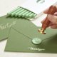 thumbnail image 5 of Barras de cera para sellar con pistola de pegamento UNIQOOO Mailable Moss Green x8, 5 of 7