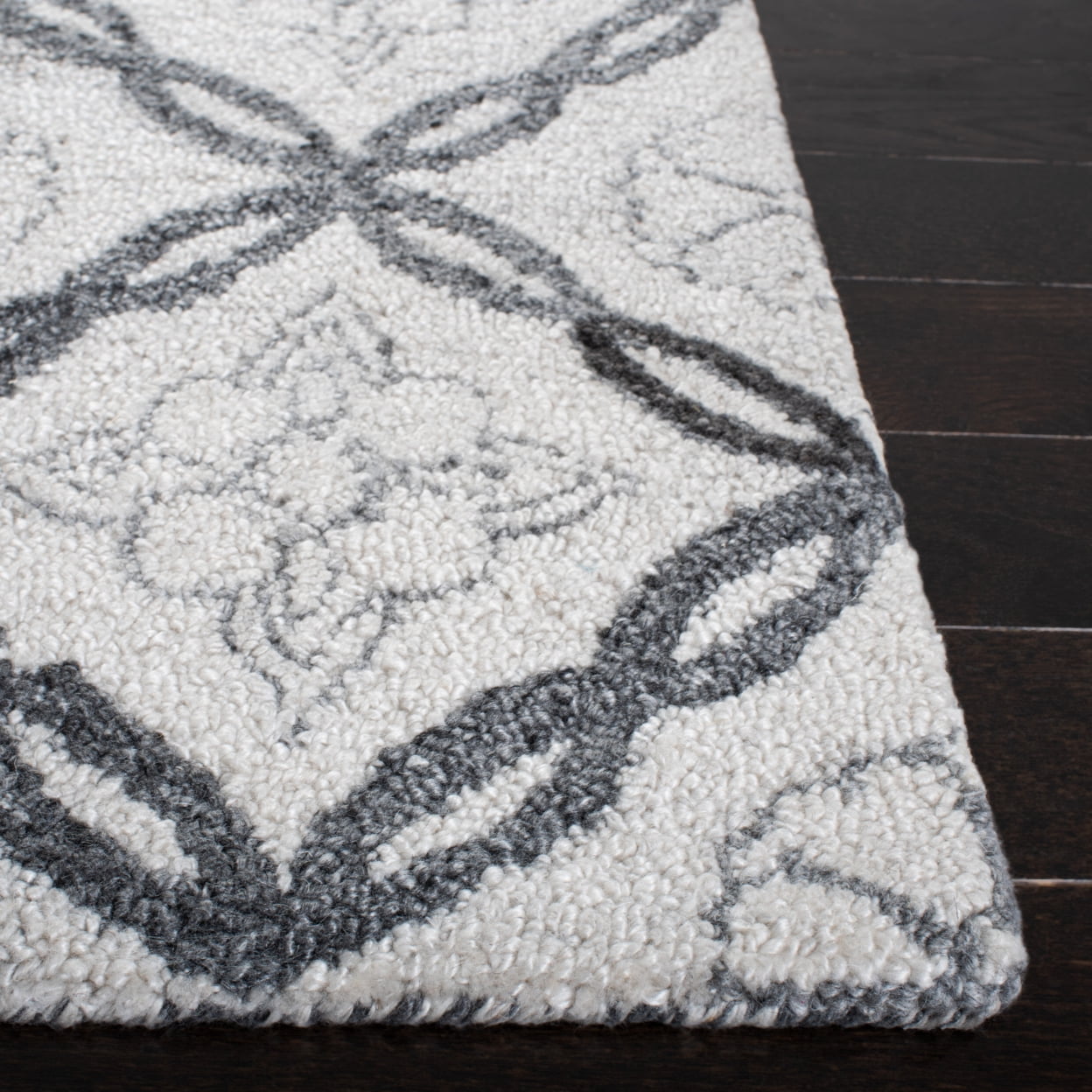 SAFAVIEH Marquee Anthony Geometric Area Rug, Ivory/Grey, 3' x 5'