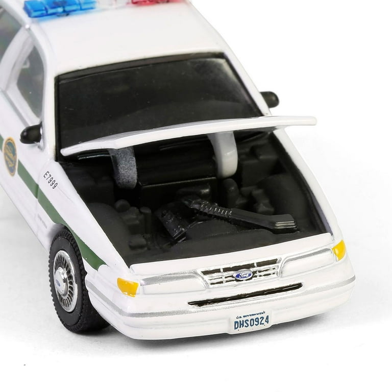1/64 1997 Crown Victoria, US Customs & Border Patrol, Hot Pursuit