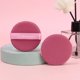 thumbnail image 1 of \ [Destacado] 1 Pc En Forma De Gota Húmeda Y Seca Base De Esponja Rubor Corrector Polvo Puff Pulgar Pequeño Moño Al Vapor Cojín De Aire Mini Dedo Herramientas De Belleza, 1 of 4