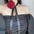 thumbnail image 3 of Collar Choker de Flores de Tela Shaofei Beige, 3 of 5