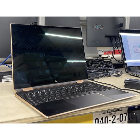 Restored HP Spectre x360 14-ea1000 13.5" Full HD+ Touchscreen Laptop Intel Core i7-1195G7 16GB RAM 512GB SSD Windows 11 Pro