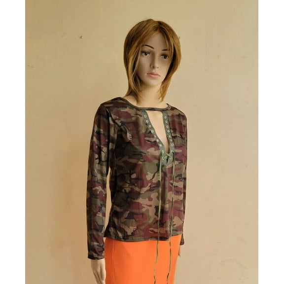 Women´s Lace Detail Blouse Size XL Camo