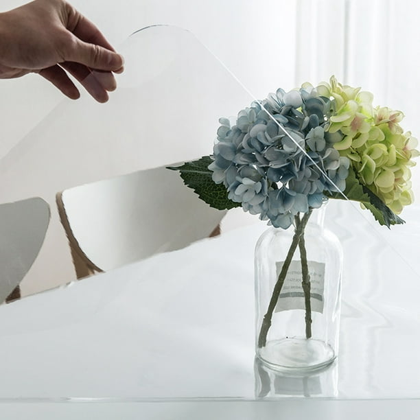 un vase fenêtre en PVC souple transparent