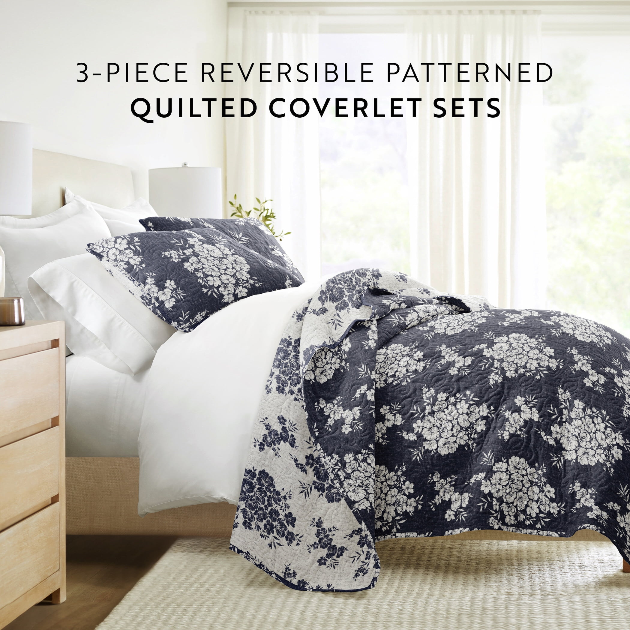 Noble Linens 3-Piece Navy Distressed Bouquet Reversible Quilt Set, King