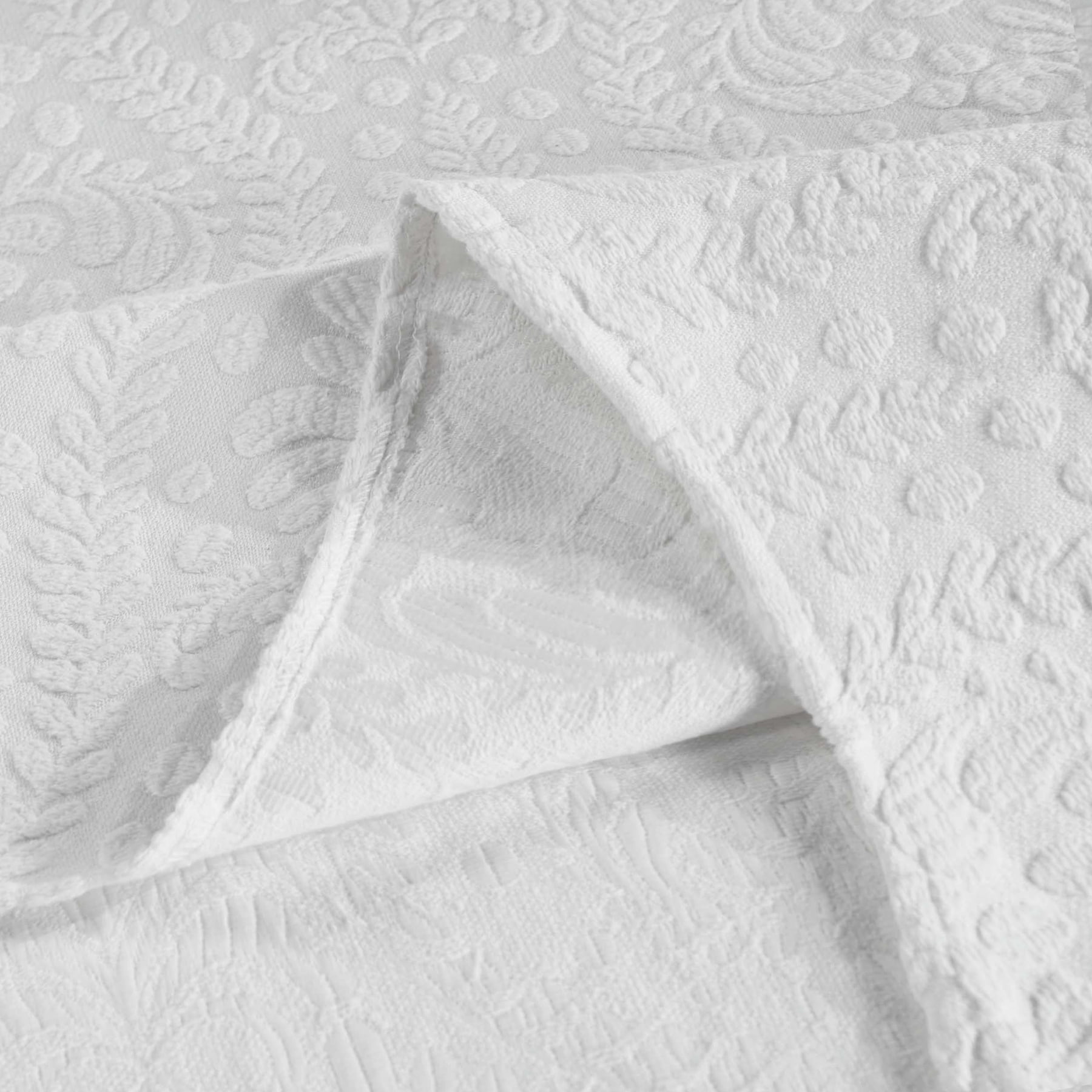 Superior 3 Piece Aspen Cotton Blend White Bedspread Set, Full