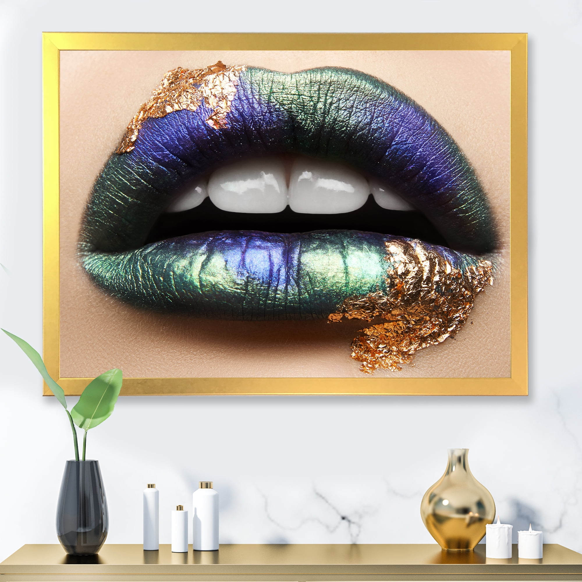 Designart 'Woman Lips With Green Lipstick & Teeth' Modern Framed Art Print