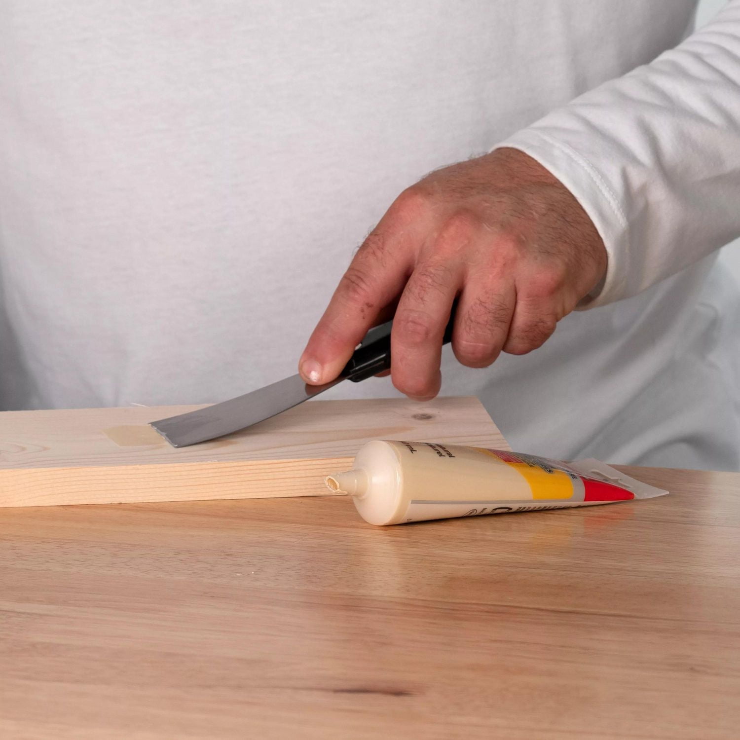 LePage Tinted Wood Filler Natural 90ml