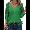 thumbnail image 2 of Blusas Elegantes e Informales para Mujer, con Cuello en V, Larga, Botones, Encaje Calado y Bordado. Verde L, 2 of 7