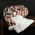 thumbnail image 2 of Somerset Home 50x60-Inch Machine-Washable Fleece Blanket (Giraffe), 2 of 6