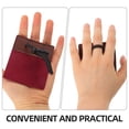 thumbnail image 4 of 2 protectores de dedos para práctica de tiro con arco, de cuero sintético., 4 of 8