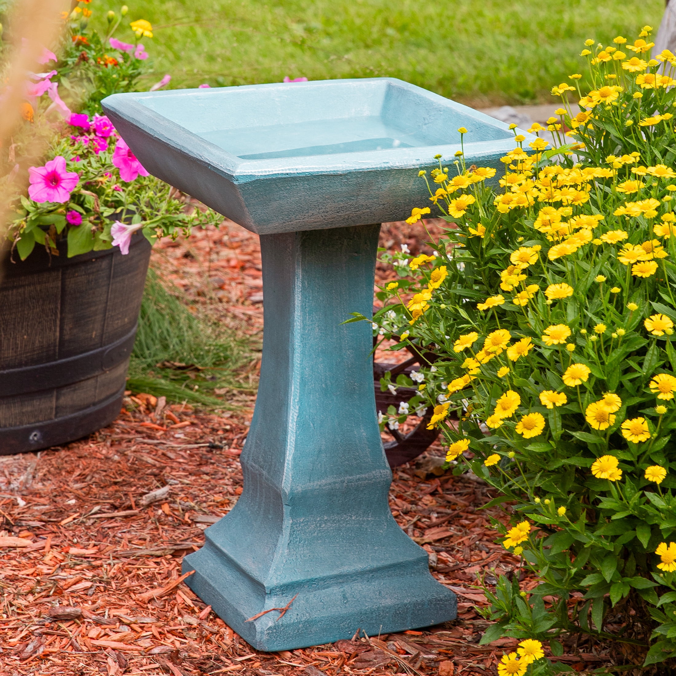 Sunnydaze Simply Square Freestanding Glass Fiber Reinforced Concrete Outdoor Bird Bath, Green