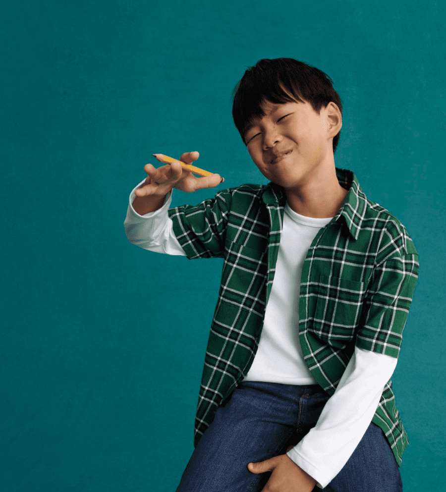 Wonder Nation Boys' Button Front Cotton Shirt with Short Sleeves, Sizes 4-18 & Husky