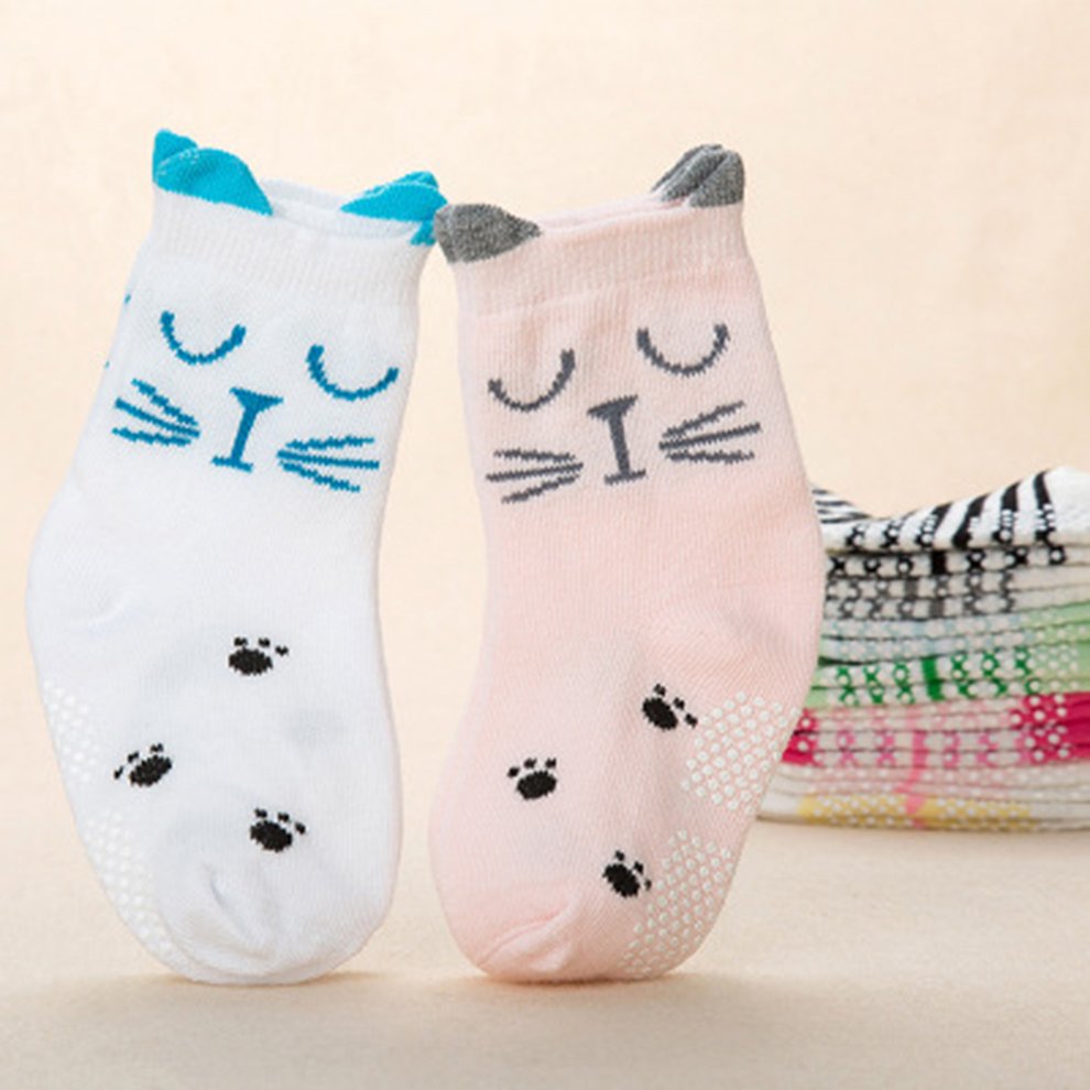 8 pairs of baby socks