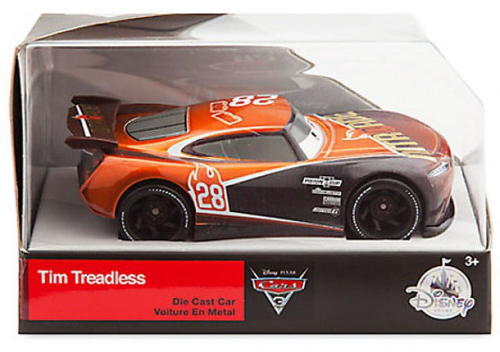 Disney Pixar Cars 3 Deluxe Die-Cast Car Set: Lightning McQueen Toy