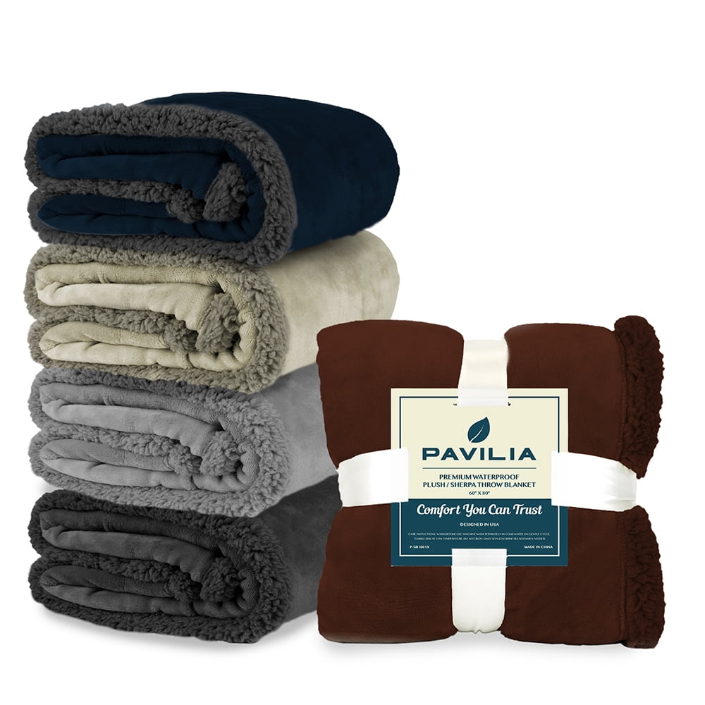 PAVILIA WATERPROOF Blanket For Couch, Sofa | Waterproof Dog Blanket for Large Dog, Puppy, Cat | Pet Blanket Protector | Plush Soft Warm Fuzzy Sherpa Blanket Bed Throw, Navy, 90x90