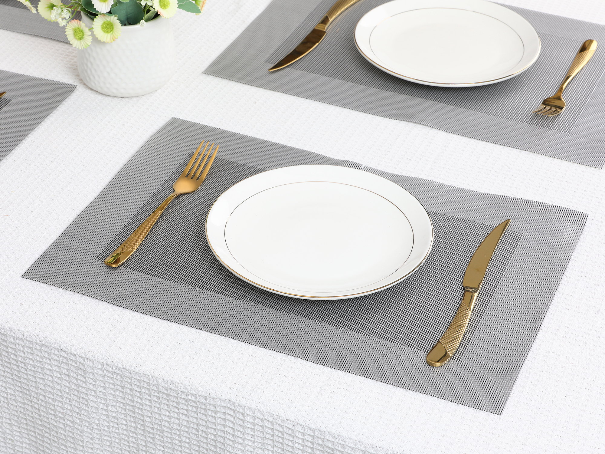 Unique Bargains Set of 8 Table Placemats Washable Wipeable Table Mat Silver Gray 18x12Inch