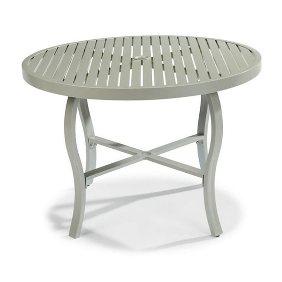 Pemberly Row ModernGray Aluminum Dining Outdoor  Table