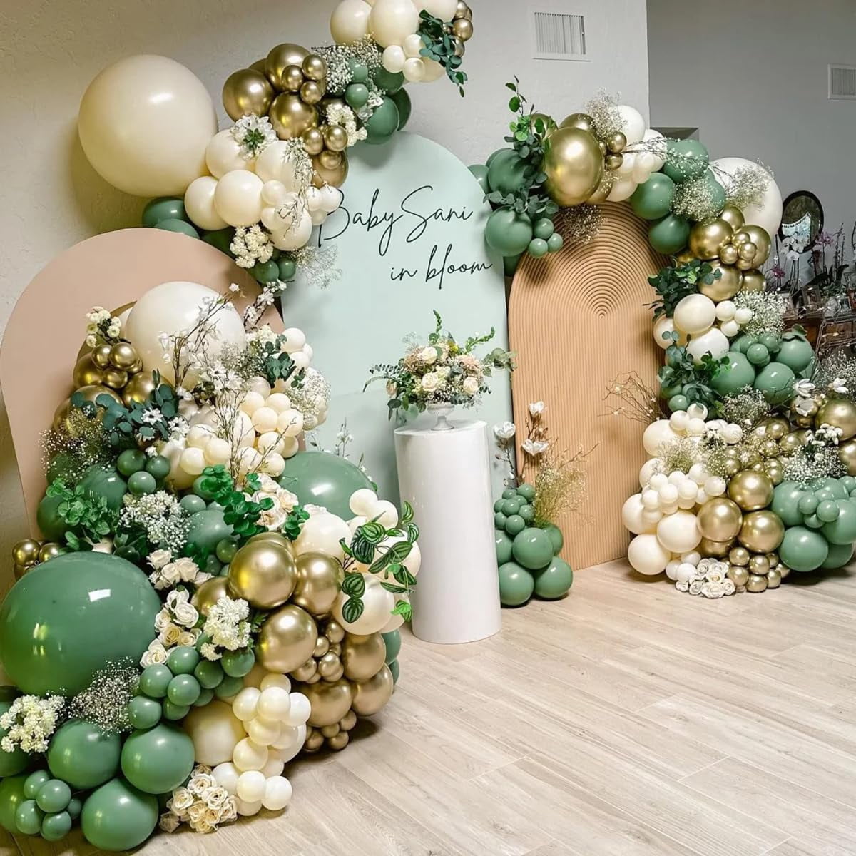 Green White Gold Balloon Arch Kit, 146Pcs Avocado Green Metallic Chrome Gold Confetti and White Latex Balloons for Wedding Birthday Baby Shower Decoration