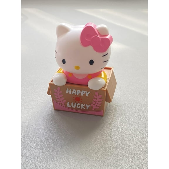 Kawaii HelloKitty Solar Shaking Head Doll Solar Swinging Kitty Car Interior Ornaments Cute Girl Y2K Car Decoration