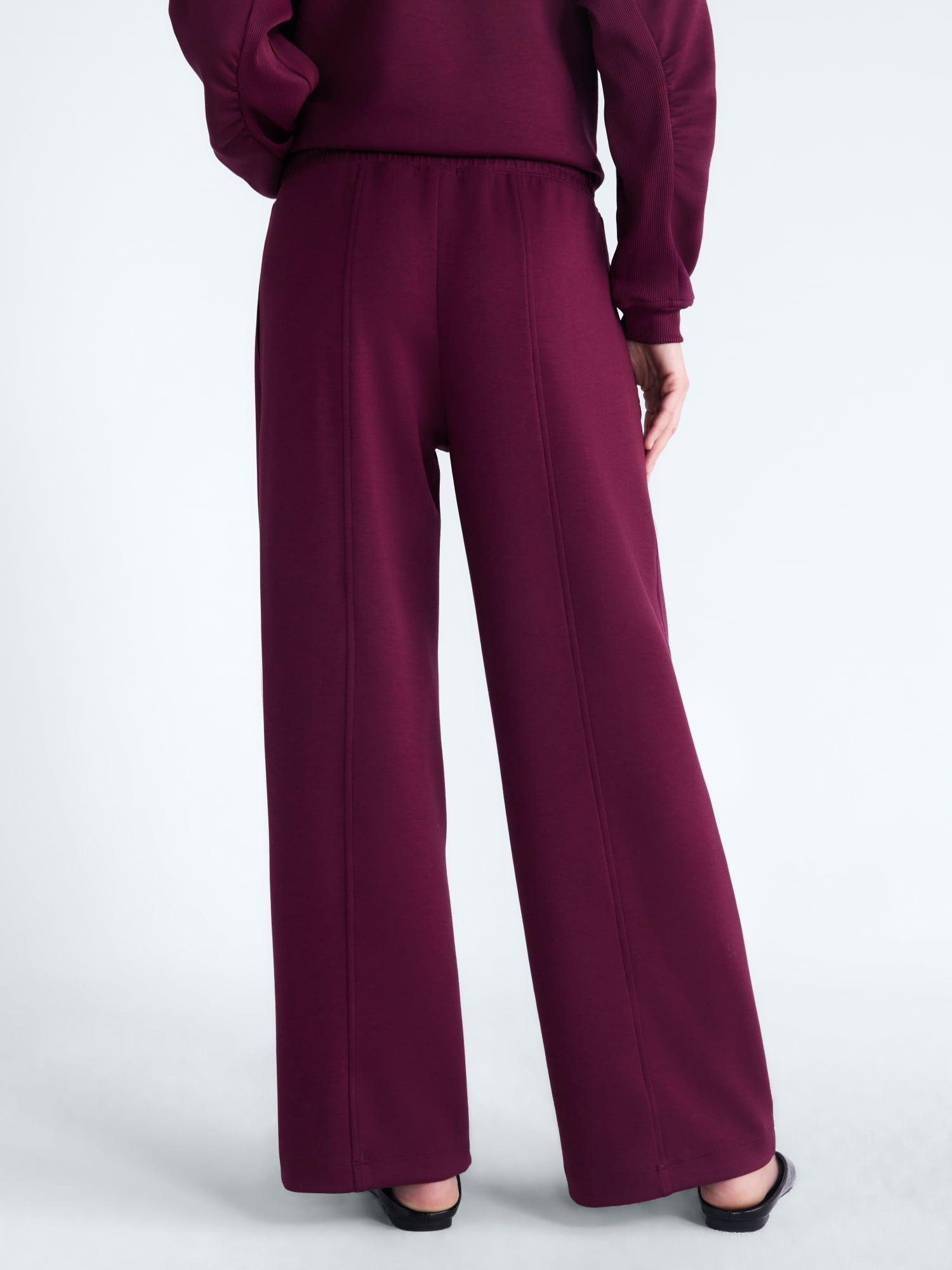 Scoop Women’s and Women’s Plus New Scubaknit Seamed Sweatpants, Regular and Short Lengths, Sizes XS-4X
