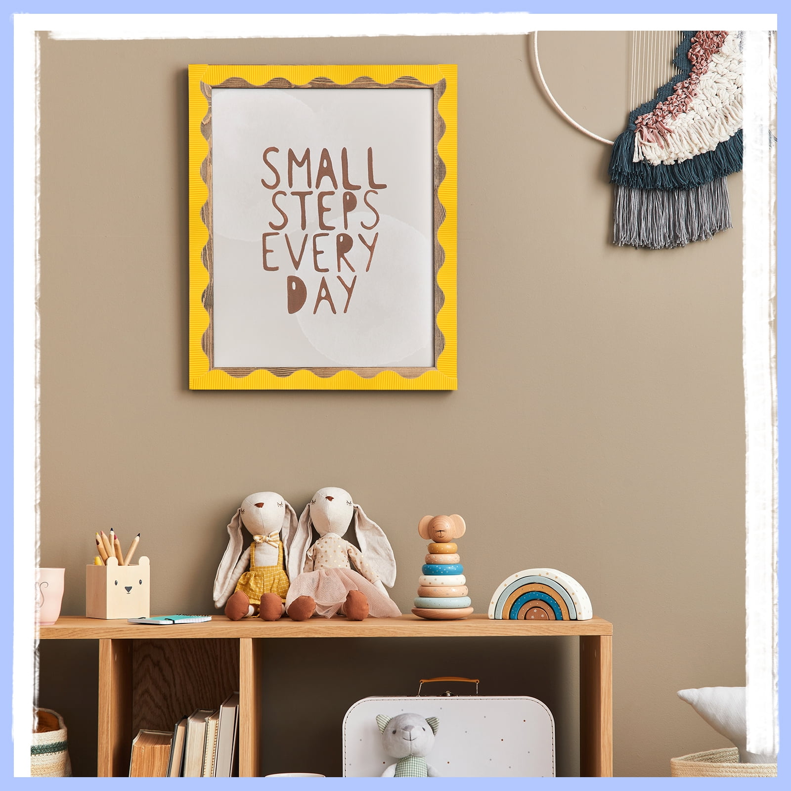 Unique Bargains Bulletin Corrugated Paper Decorative Wavy Border Deep Yellow