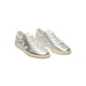 thumbnail image 3 of Tenis Veja para mujer color plateado con logo blanco, agujetas blancas y suela de goma, 3 of 4