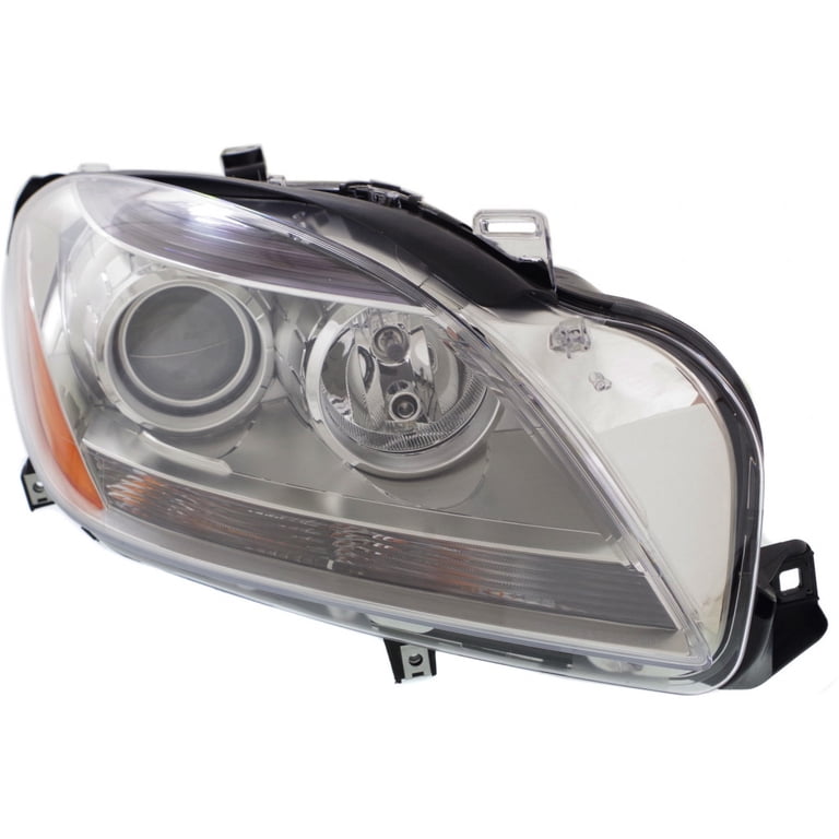 Passenger Side Rear Bumper Reflector For Mercedes-Benz ML250/ML400 2015 (W166) | CAPA Certified | OEM 1668200174