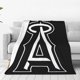 thumbnail image 1 of Manta de forro polar para sofá, cama y sofá de Los_Angeles_de_Anaheim, cálida y acogedora, ligera, para todas las estaciones, decoración mullida para el hogar y exteriores, 152 x 127 cm, 1 of 5