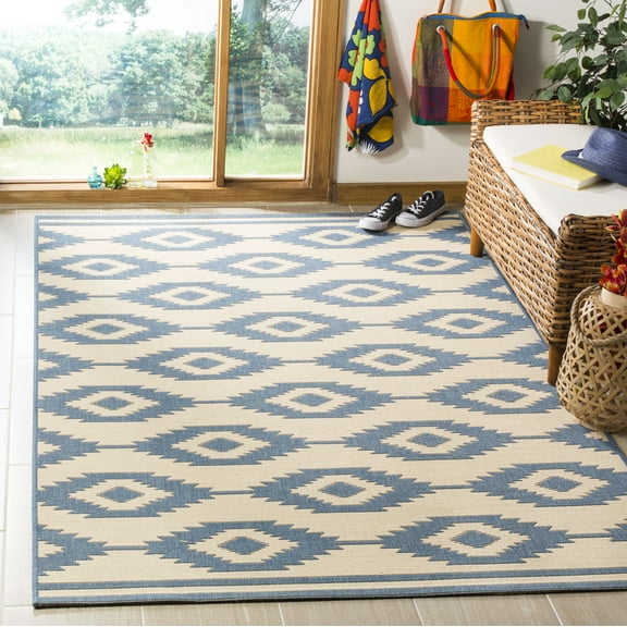 SAFAVIEH Outdoor LND171M Linden Collection Blue / Creme Rug