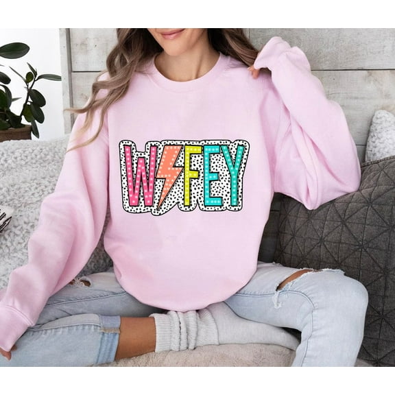 Wifey Lightning Bolt Sweatshirt, Retro Dalmatian Dots Wifey Crewneck, Coquette Mom Life Sweatshirt, Mother’s Day Gift