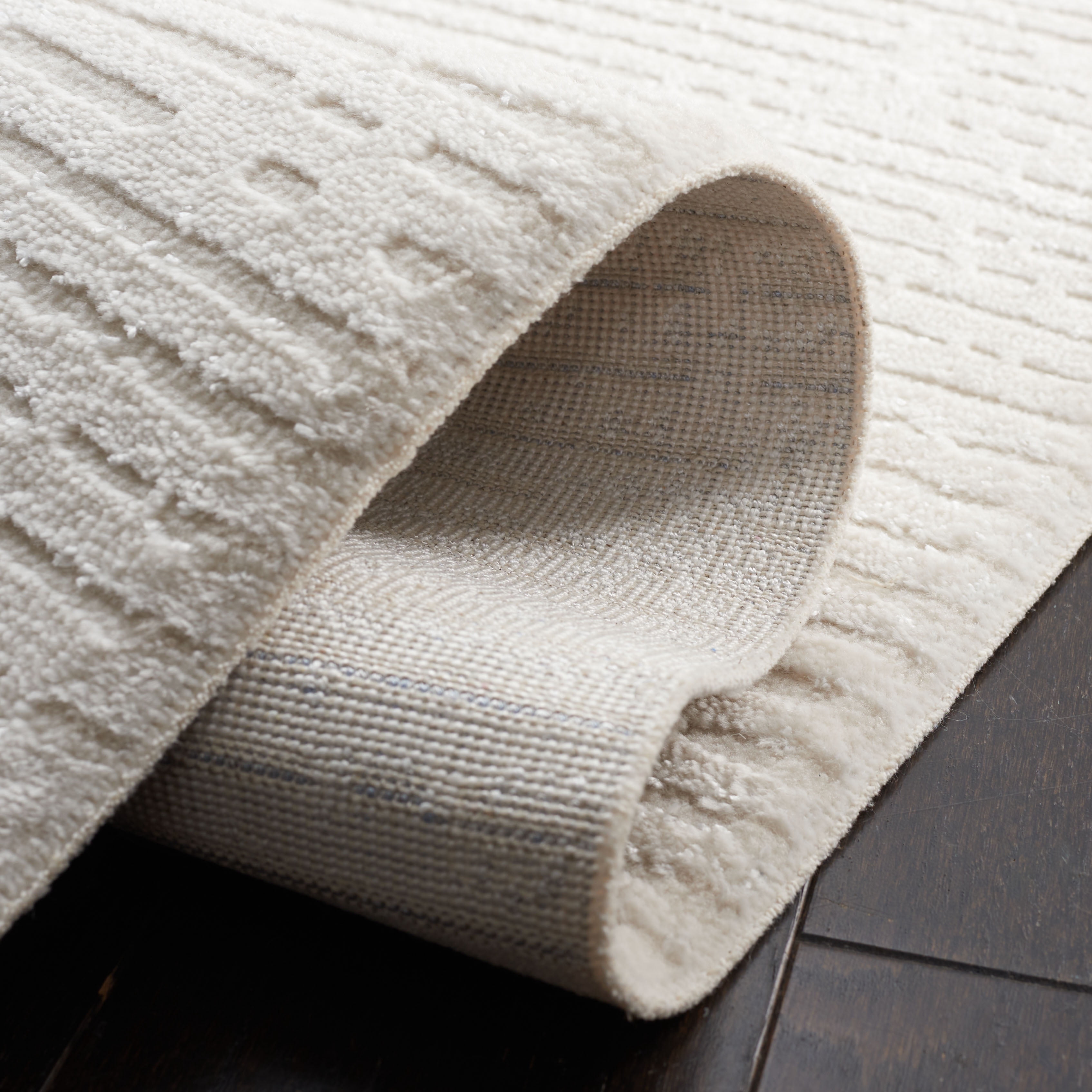 SAFAVIEH Whisper Zoe Solid Area Rug, Ivory, 9' x 12'
