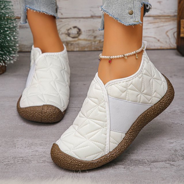Xucatan Women's Puffy Low Booties, Slip On Winter Snow Boots with Fleece Lining & Memory Foam, Lightweight Warm Indoor Outdoor Shoes Gift