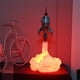 thumbnail image 3 of Lámpara de con forma de cohete de de noche con llama Bazooka para decoración para hogar, decoración para fiestas, accesorios para fotografía, Cohete Garra de Plata Salvador Lámpara de escritorio Rocket, 3 of 9