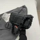thumbnail image 5 of Bolso de mano con diseño de nicho y diseño de nubes plisadas, popular, estilo extranjero, versátil, de un solo hombro, pequeño, cuadrado, tipo mensajero, para mujer, 2024, 5 of 5