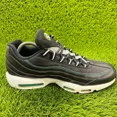thumbnail image 4 of Ni - ke Ni - ke Air Max 95 Windbreaker Mens Size 10 Black White Athletic Shoe Sneakers, 4 of 5