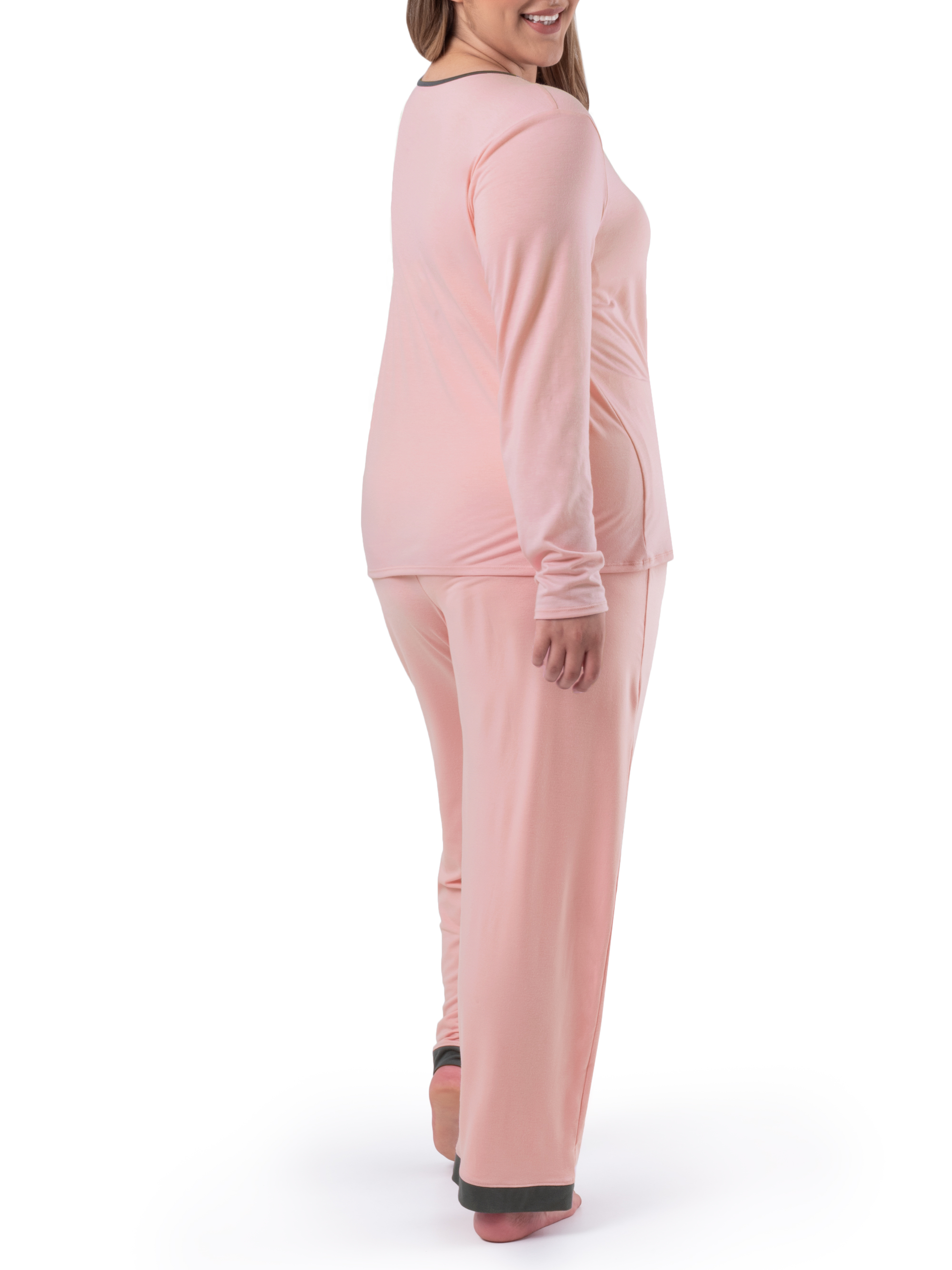 Fruit of the Loom Women's Sleep Soft & Breathable Long Sleeve Top & Pant Set, Sizes S-4X