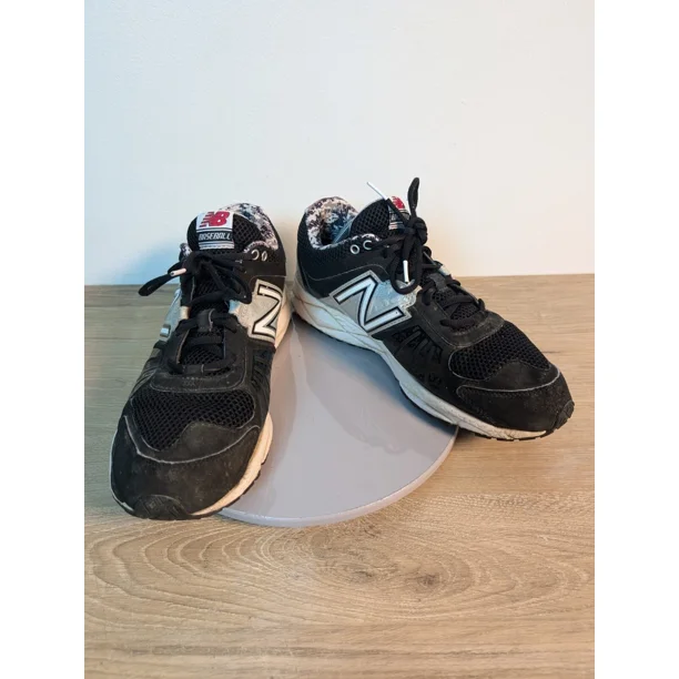 New Balance Mens 1000 V2 T1000BK2 Black Baseball Shoes Sneakers Size 11 D