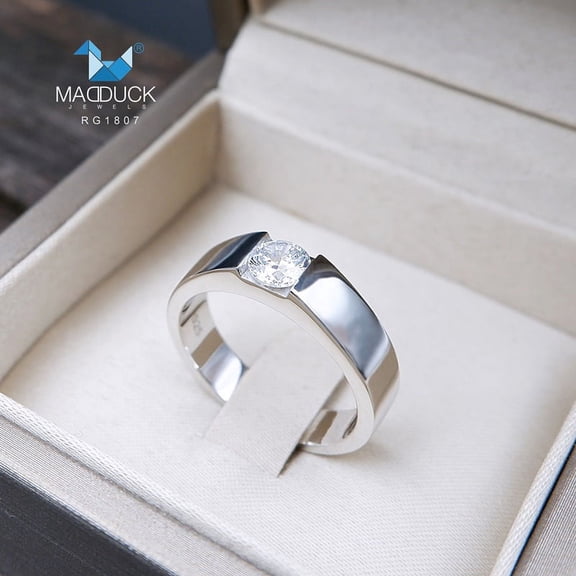 0.50 Cts Cubic Zirconia / Sterling Silver 925 Ring / Rhodium plated Nickel-Free / MadDuckJewels RG1807/ Thailand Jewelry