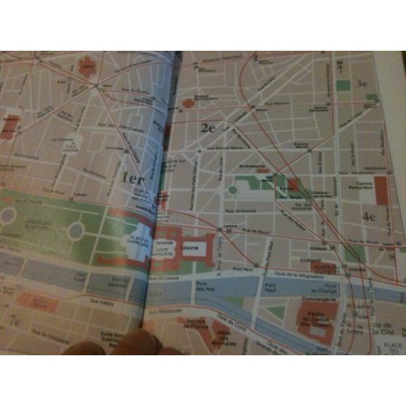 Pre-Owned Let's Go: The Budget Guide to Paris 1995/Including Versailles, Chartres, the Loire Valley, the D-Day Beaches, and Normandy, 9780312113988, 0312113986, Paperback, Rev&amp;Updtd edition