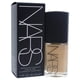 thumbnail image 1 of Base NARS Sheer Glow Fiji/Light 30 ml para mujer, 1 of 3
