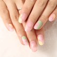 thumbnail image 4 of Uñas postizas degradadas, uñas postizas coloridas y brillantes, puntas de uñas francesas ovaladas cortas, uñas postizas acrílicas de cubierta completa diseñadas para mujeres y niñas, 24 piezas, 4 of 5