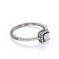 thumbnail image 3 of JeenMata Anillo de Compromiso con Diseño de Halo de 0,3 TCW con Detalles Pavé de Diamantes de Talla Princesa en Oro Negro de 18 K sobre Plata, 3 of 6