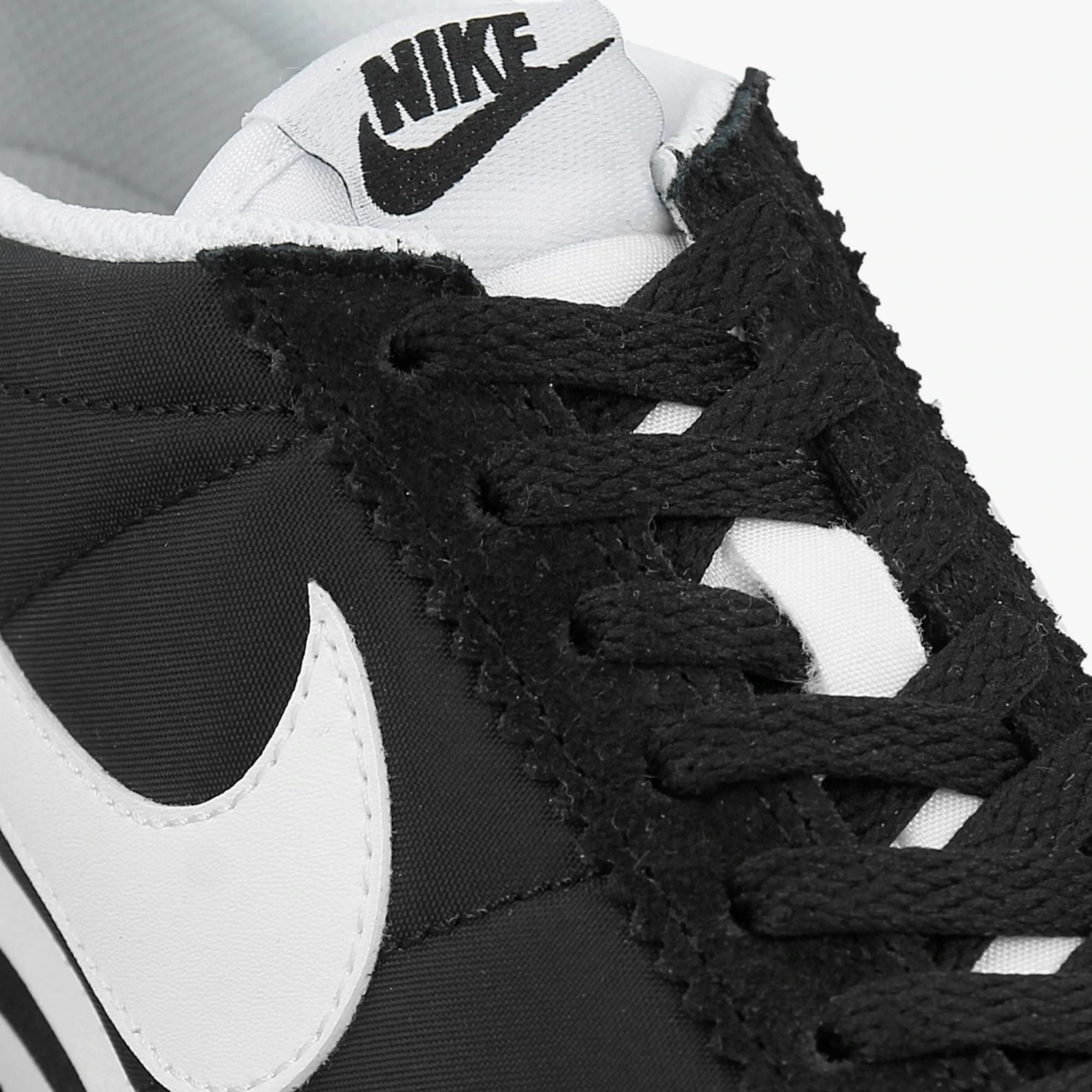 NIKE CORTEZ NYLON Nike CORTEZ BASIC CLASICO NYLON | Bodega Aurrera en línea