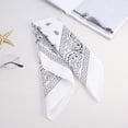 thumbnail image 3 of Advancent Bufanda pequeña cuadrada de moda Hip hop Cool Guy mujeres hombres impresión cabeza envoltura rap estrella pañuelo cuello lazo para el pelo Accesorios para máquinas de ejercicios Blanco Advancent JJ15373-05, 3 of 6