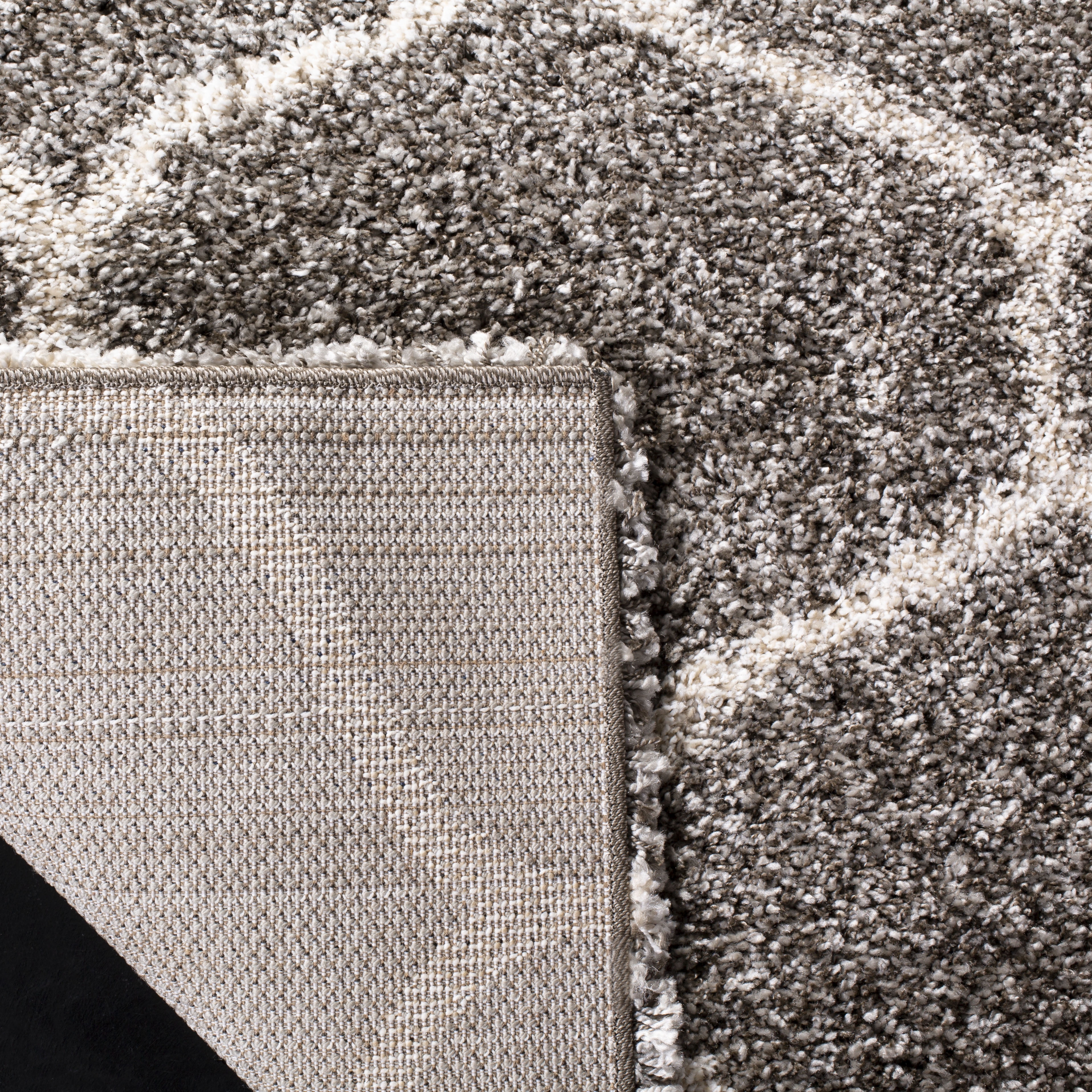 SAFAVIEH Hudson Arline Plush Geometric Shag Runner Rug, Grey/Ivory, 2'3" x 20'
