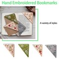 thumbnail image 5 of Marcador de esquina bordado a mano personalizado, marcadores de bordado de letras de flores lindas, marcador hecho a mano de esquina de página de triángulo de fieltro, regalo único para hombres, 5 of 5